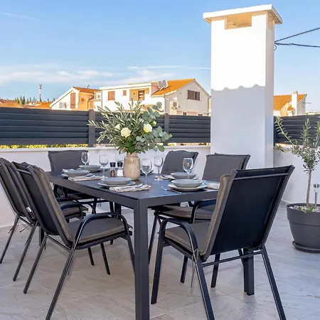 Twin With Bbq Area * Trogir