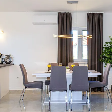 Twin With Bbq Area * Trogir